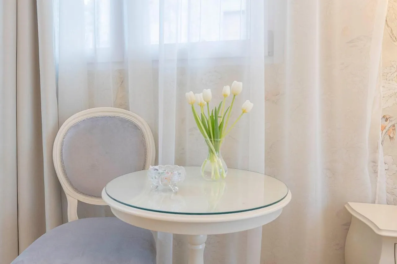 Crys: Rooms, Holiday, Business Верона Италия